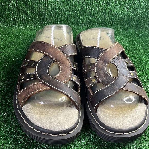 Skechers Leather Crossed Strap Wedge Sandals - Picture 2 of 7